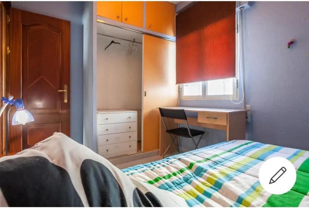 Piso Con Buena Red Wiffi Fibra Optica Alquiler De Habitaciones Sevilla Exteriér fotografie