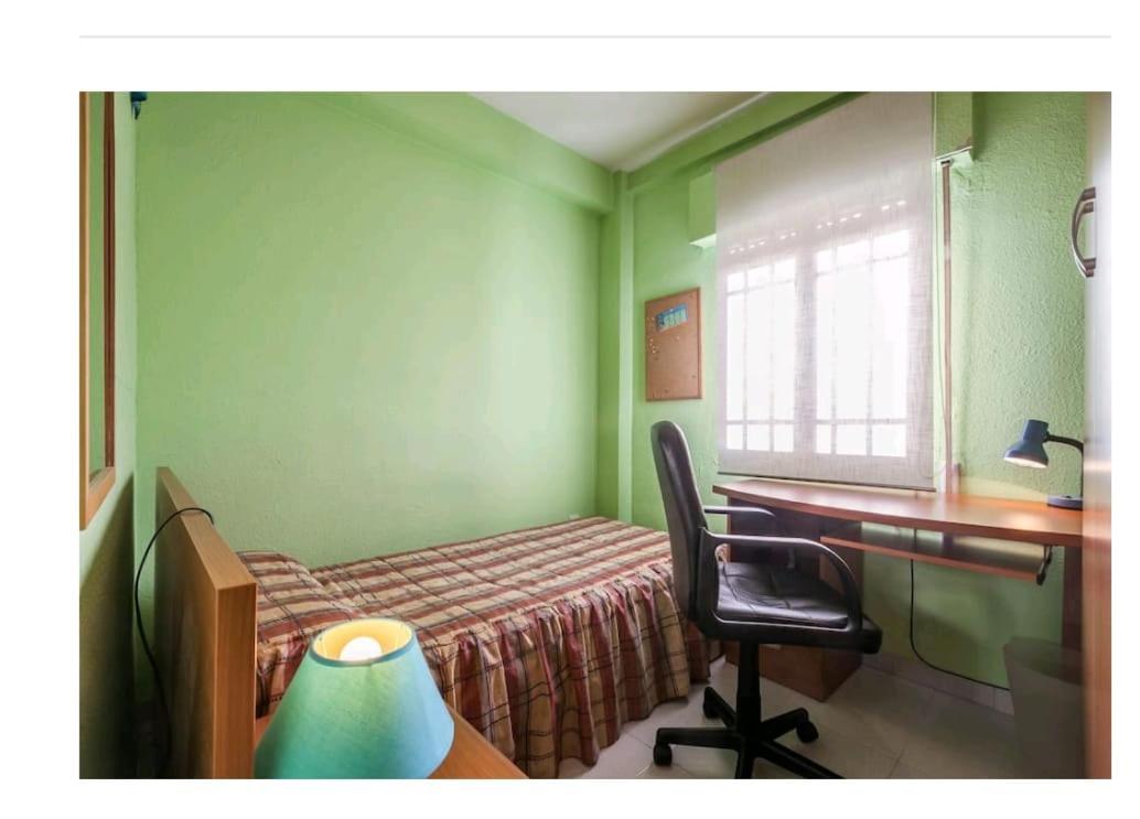 Piso Con Buena Red Wiffi Fibra Optica Alquiler De Habitaciones Sevilla Exteriér fotografie