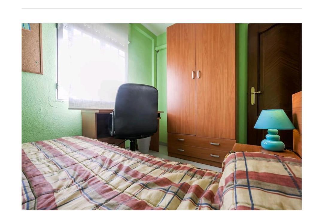 Piso Con Buena Red Wiffi Fibra Optica Alquiler De Habitaciones Sevilla Exteriér fotografie
